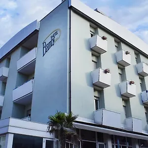 hotellátogatás