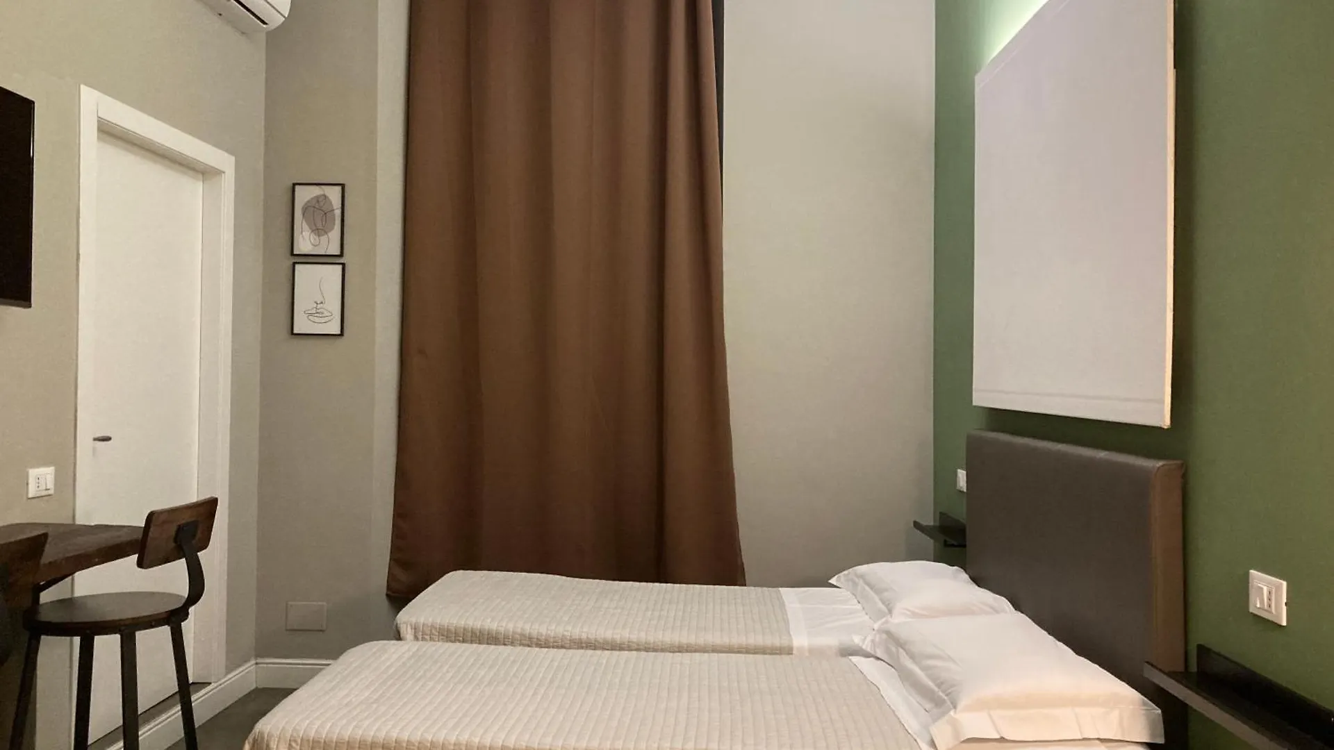 Hotel Calypso Milaan 0*,  Italië
